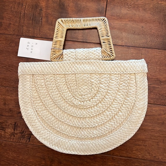 NWT cute handbag by a new day - Picture 2 of 6